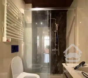 ١٣٥ متر /ویو کوه و پارک /٣ خواب