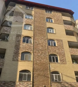 ۱۳۰ متر،۳ خواب،تاپ لوکیشن