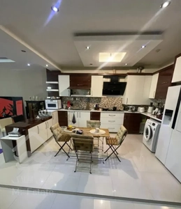 آپارتمان ۱۲۰ متر هنرستان / برکپور مستغلات