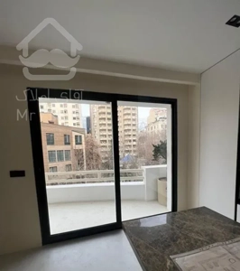 ۱۲۶ متری تاپ لوکیشن آجودانیه ( ویو سرسبز)