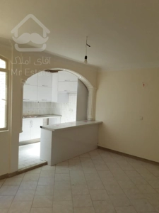 آپارتمان ۴۶متری ط سوم رویتی خ آذربایجان