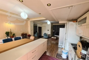 ۸۸متر آپارتمان واقع دردرکه فول