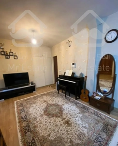 ۶۸متر ۲خواب فول امکانات