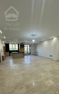 کم نظیر/نوساز/۱۰۰متر/سازنده بنام