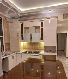 ۱۲۰متر دوخواب فول سالن بزرگ نورگیری خوب