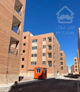 فاز ۶ دوخواب ۸۵ متری تحویل خام پارکینگ مسقف