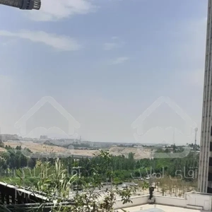 فروش خانه ۱۱۰متری خوش نقشه نورگیر دهکده المپیک چیتگر