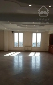 150 متر سه نبش / سه خواب فول امکانات