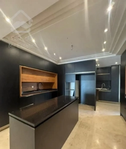 ۱۷۰متر ۳ خوابه / برج مدرن / سنبل