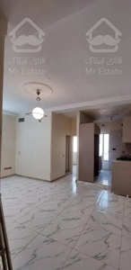 صفاشرقی/۵۲متر/پارکینگ/انباری/آسانسور