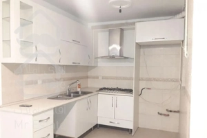 آپارتمان۶۰متر یک خواب۳۵متری لاله شرقی