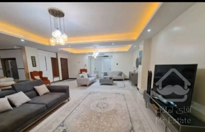 ۹۵ متر / ۲ خواب / فول امکانات / شمال ظفر ززگنده