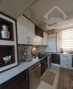 آپارتمان ۱۰۰ متر دو خوابه طبقه چهارم فول تک واحدی