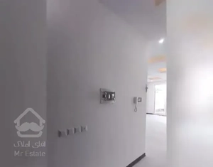 واحد۱۳۱متری/دریاچه چیتگر/برج لاکچری/وام