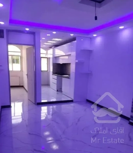 72 متری  با  پارکینگ موتور