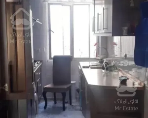 آپارتمان ۸۳ متری اباذر