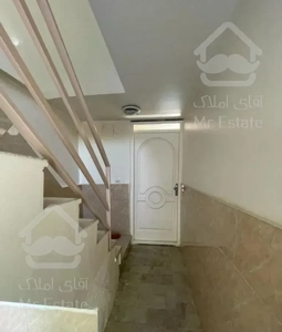 آپارتمان تک واحدی آرام و خلوت