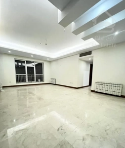 ۱۱۵ متری شیک نوساز / ۳ خوابه / نورگیر عالی