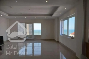 آپارتمان ویو ابدی / ۱۱۷ متری سند دار