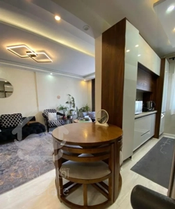 اجاره فاز۱۱ زون۴ طبقه۸ فول