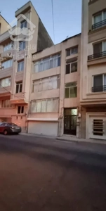 ۱۲۰ متر دو خواب تک واحد قدیمی دارای قدر سهم زمین