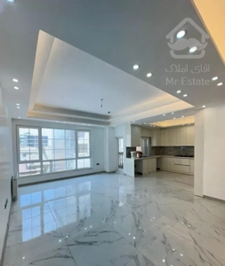 فروش تک واحدی122 متری ۳ خوابه در شقایق خوش متریال