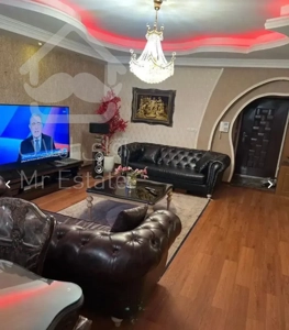 ۱۸۵ متر ۱۲ فاز یک ۲ پارکینگ مطبخ دار نقد و معاوضه