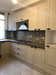 ۱۳۲مترشهرک غرب درختی