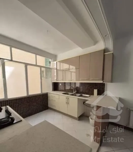 ۱۰۰ متری/۲خواب/برج رینگ اصلی/ویو دریاچه/مجرد