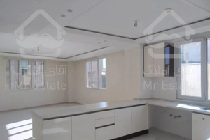 ۱۲۰متر دوخوابه ۵ساله غرق در نور دسترسی  محلی