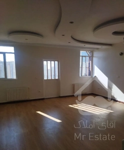 فروش آپارتمان ۸۶ متری ۲ خوابه در شهرک شهید باقری