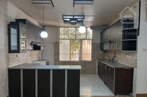 رهن آپارتمان ۱۰۰ متری ۲ خوابه طبقه ۱ در گلشهر