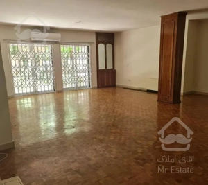 ونک آپارتمان 150م2تراس کاربردی 3خواب