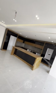 ۱۷۰متر تک‌واحد شیشه‌گران