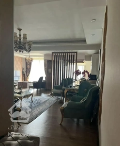 ۱۳۰متر/بدون پرتی/۵پارکینگ