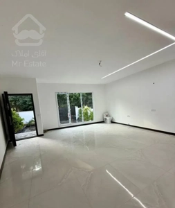 گوهردشت ۲۰۰ متر نوساز ۲ پارکینگ