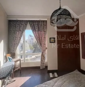 ۹۰ متر رو به آفتاب میرزابابایی