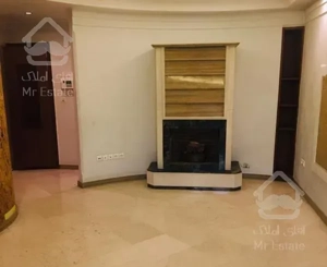 نیاوران ۱۳۵ متر چند ساله فروشی