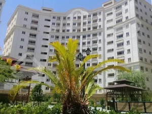 فروش 130 متر خوش ساخت، غرق نور، ویو ابدی