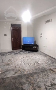 ۵۲ متری  پارکینگ دار