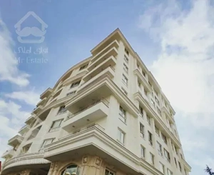 فروش آپارتمان ۱۲۰ متری/ وام دار/ دریاچه چیتگر