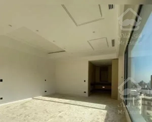 آپارتمان ۱۹۰متر (طبقه پنجم ) مشاعات