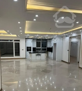 ۱۵۰متر کاخی مجلل. در غرب تهران