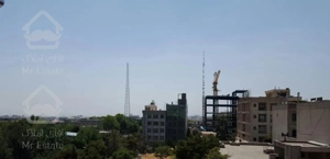 ۱۷۵ متر، دیباجی جنوبی، سنجابی، ۸ساله