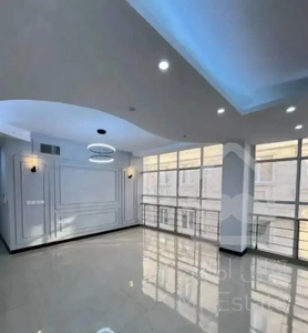 ۷۵متر/لوکس و لاکچری+پارکینگ سندی