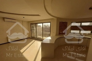 ۱۶۲متر تکواحدی /۵سال ساخت/املاک یغمائی