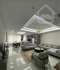 ۸۸ متر /۲ خواب / روبه افتاب / فول امکانات / تخلیه