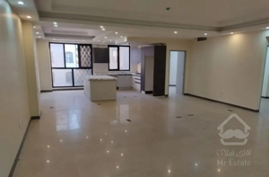 اپارتمان ۱۳۵متری/۳خواب/