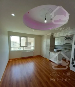 ۷۲متر دوخواب با پارکینگ ط همکف خ قصرالدشت