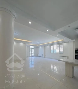 آپارتمان ویلایی ۱۳۵ متر، شهرک غرب، موقعیت بی‌نظیر